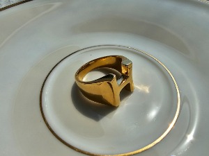 ゴールド H 指輪